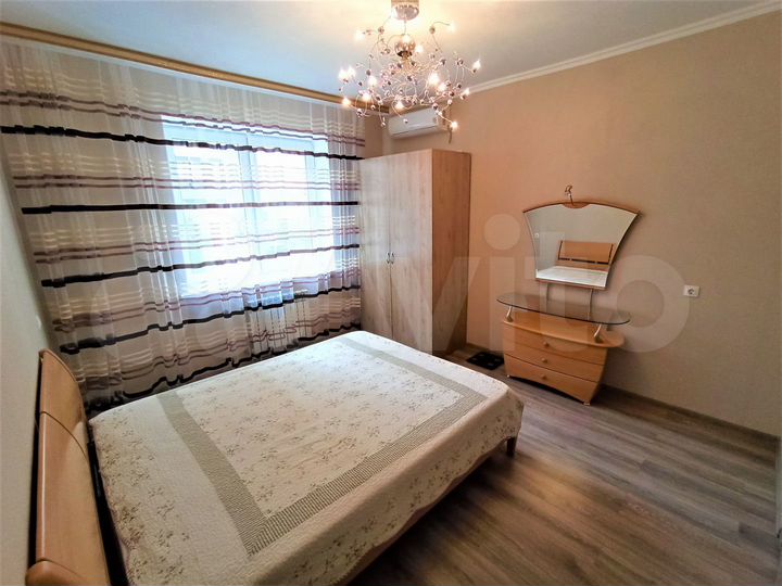 3-к. квартира, 81 м², 7/10 эт.