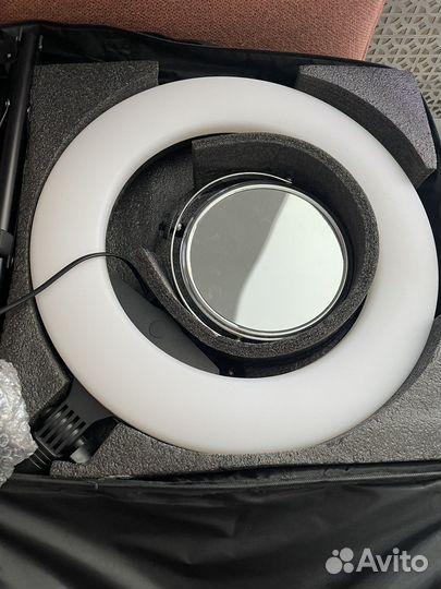 Кольцевая лампа 45 см 96W