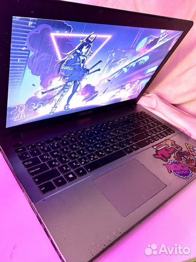 Мощный и быстрый ноутбук с большим экраном