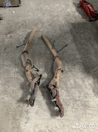 Выпускной коллектор Lexus LS 460 06-14 гв