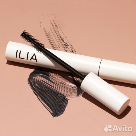 Тушь для ресниц Ilia Limitless Lash Mascara