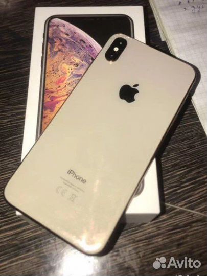 Телефон iPhone xs max 256гб
