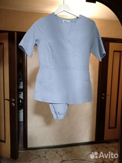Костюмы медицинские