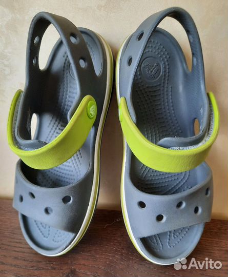 Сандалии crocs c12