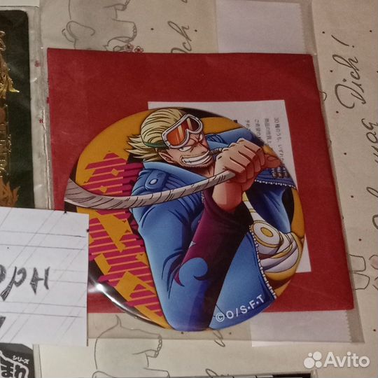 Мерч значок Паули