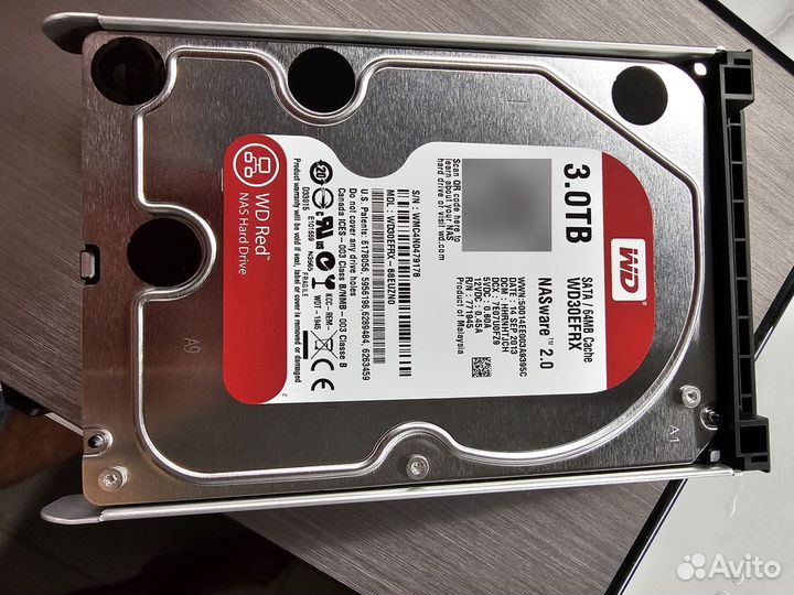 Silent NAS qnap HS-210 + два hdd wd Red 3Tb