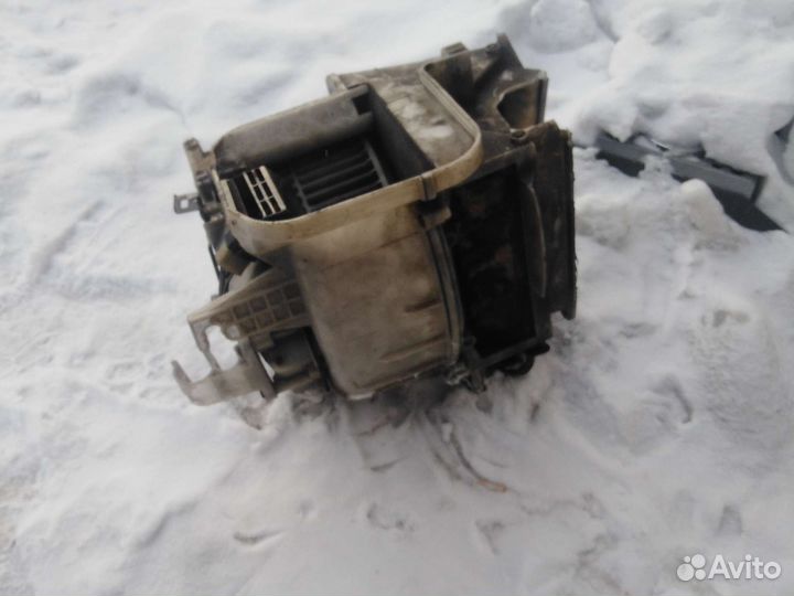 Печка салона Toyota Crown GS131