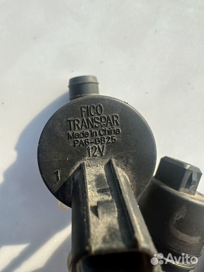 Насос омывателя Ford