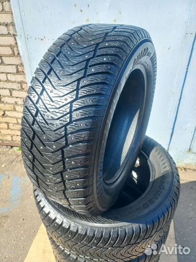Yokohama Ice Guard IG65 255/55 R18
