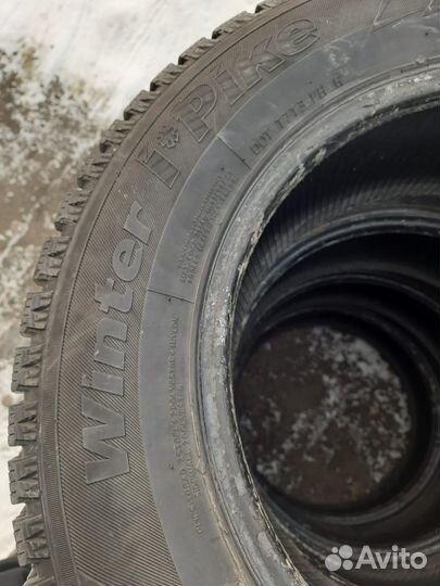 Hankook Winter I'Pike 215/65 R16 98T