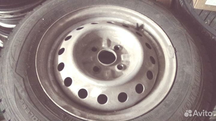 Продам колеса dunlop R-14