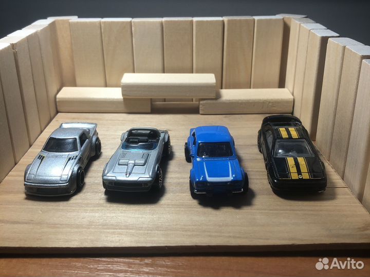 Hot wheels машинки
