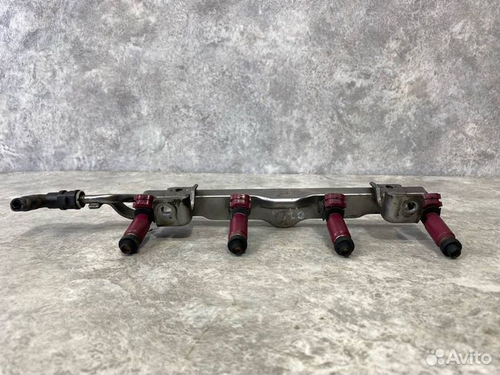 Топливная рампа Mazda 3 BK рест. BK 2006 Z62213150