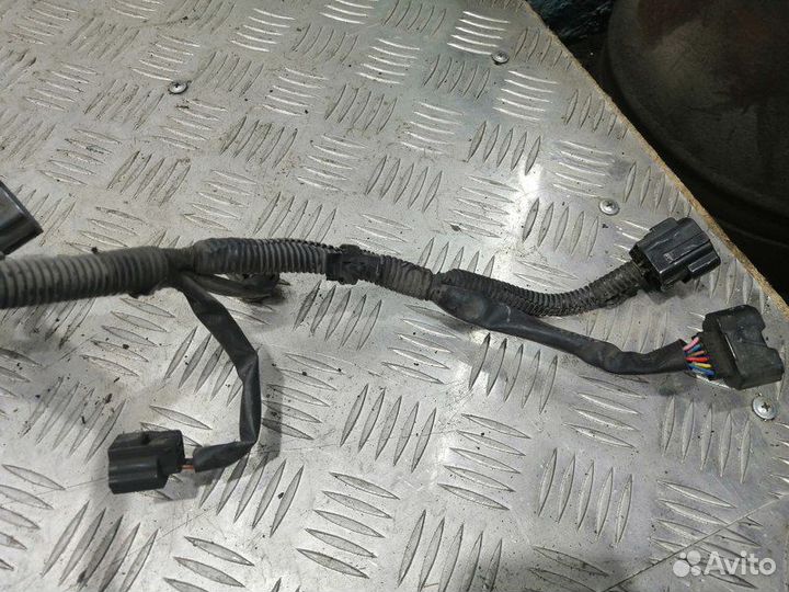 Проводка, коса подкапотная Nissan Note E11