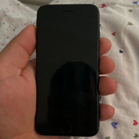 iPhone SE, 128 ГБ