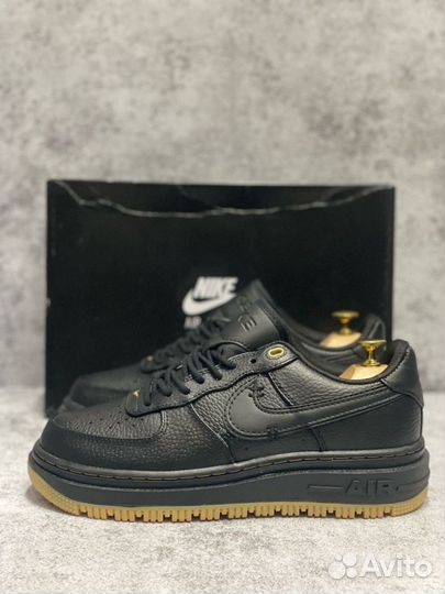 Кроссовки Nike Air Force 1