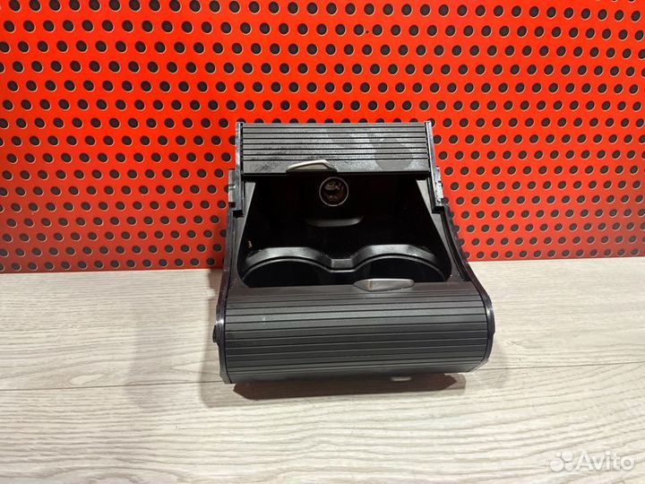 Подстаканник Bmw X1 F48 2018