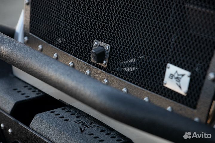 Решетка радиатора BMS серия GT для Toyota Land Cru