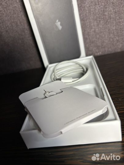 iPhone 11, 256 ГБ