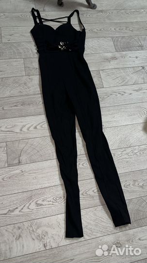 Комбинезон, костюм