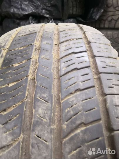 Kumho Road Venture APT KL51 235/65 R17