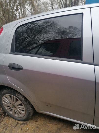 Дверь задняя правая Fiat Punto