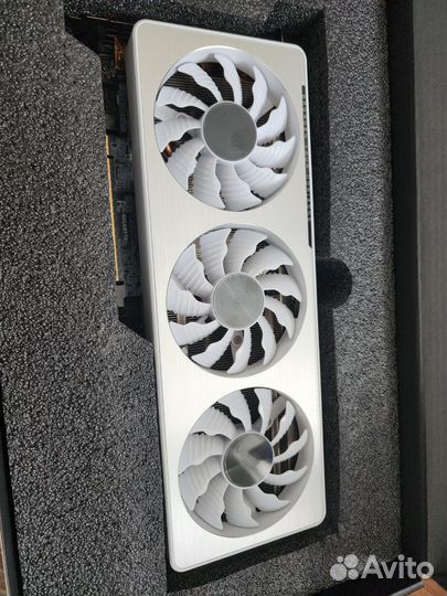 Видеокарта gigabyte GeForce RTX 3070 vision OC