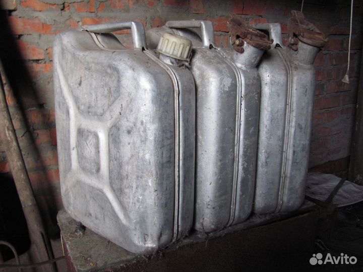 Алюминевые емкости пищевые и не пищевые