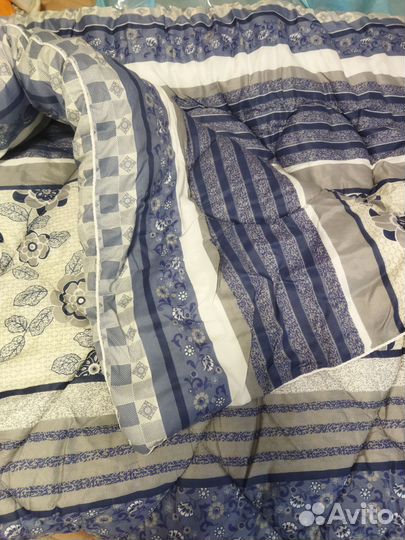 Одеяло 1.5 спальное новое