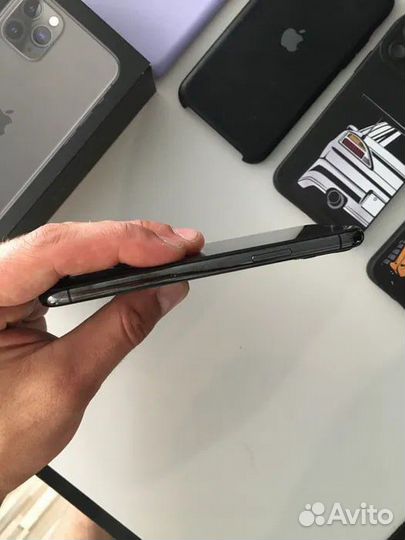 iPhone 11 Pro, 512 ГБ