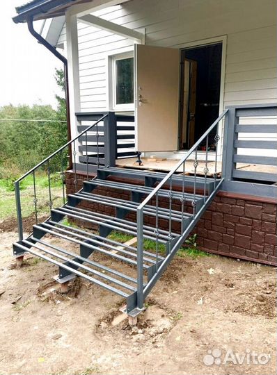 Лестница в дом