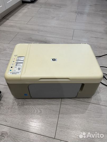 Принтер /сканер HP Deskjet F 2290 All -in-One