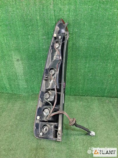 Фонарь задний правый honda HR-V