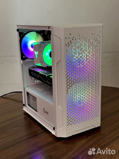 I7 8/16 Ядер + RX580 8G + SSD 1T + 16GB озу