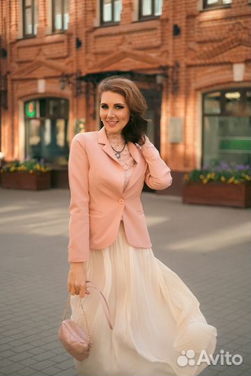 Певица, музыкант, вокалистка, автор, модель