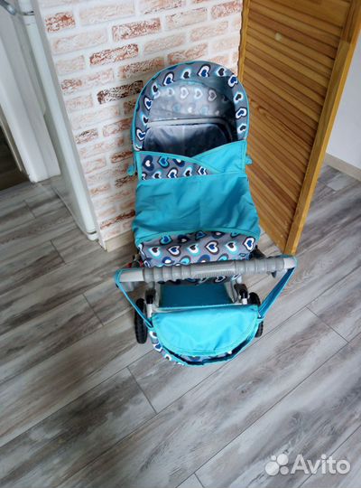 Коляска для кукол