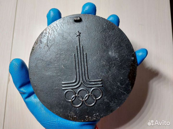 Настенный медальон бег олимпиада 1980. d150 mm