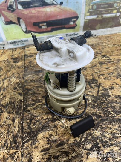 Топливный насос оригинал Рено Дастер