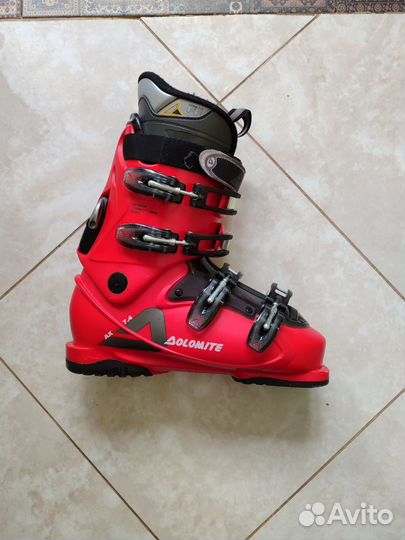 Горные лыжи и ботинки мужские