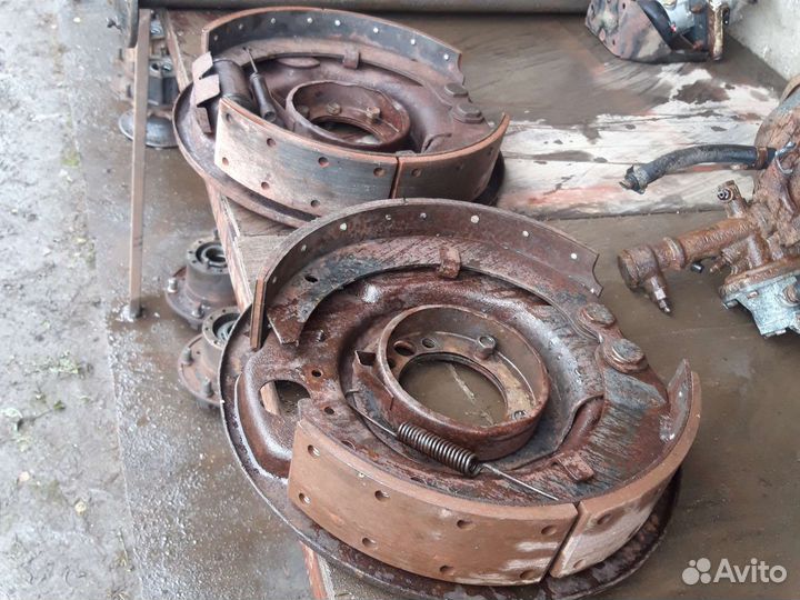 Газ 3309. Тормозные щиты. Дизель д245