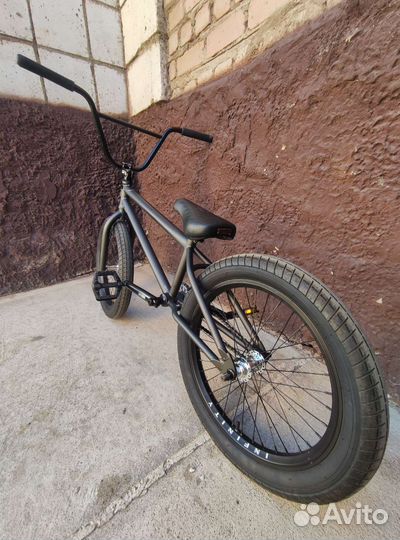 BMX Mongoose legion L100