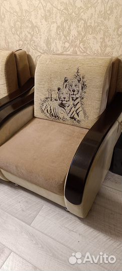 Продам два кресла