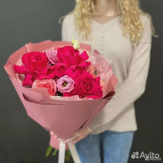 Букеты с доставкой розы