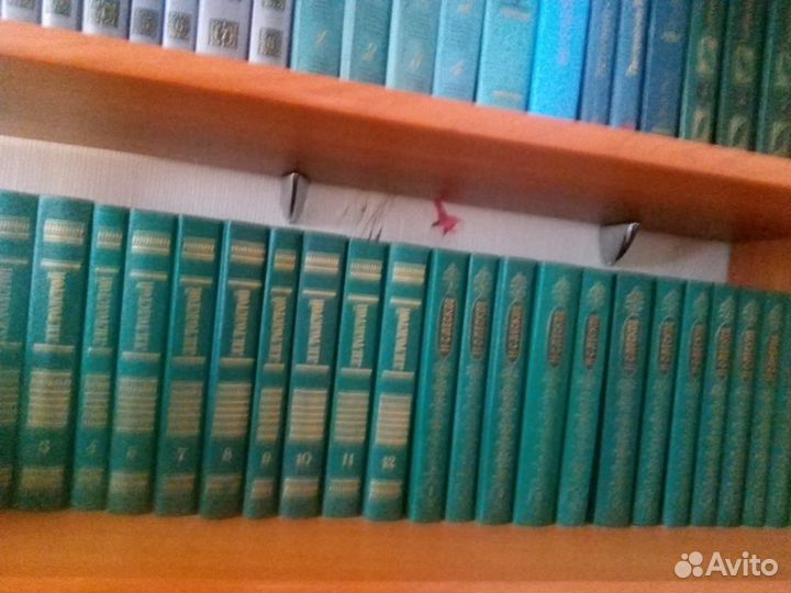 Книги. Много разных