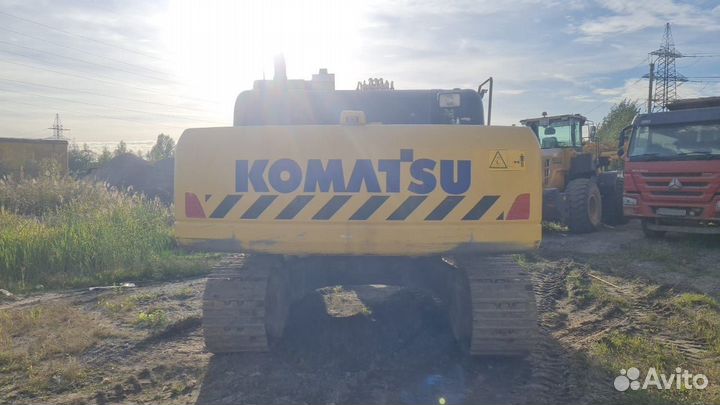 Гусеничный экскаватор Komatsu PC300-8M0, 2022