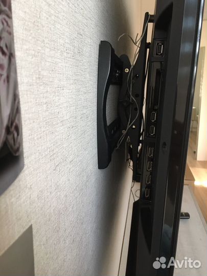 Телевизор smart 58