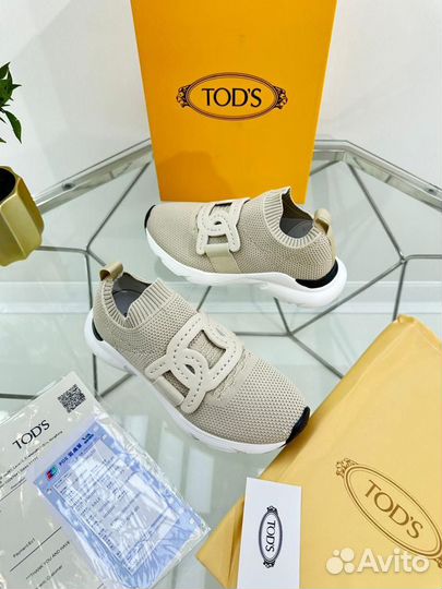 Кроссовки женские tods