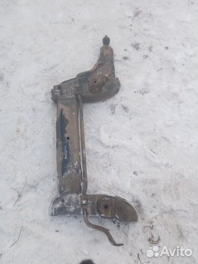 Подрамник Daewoo Nubira