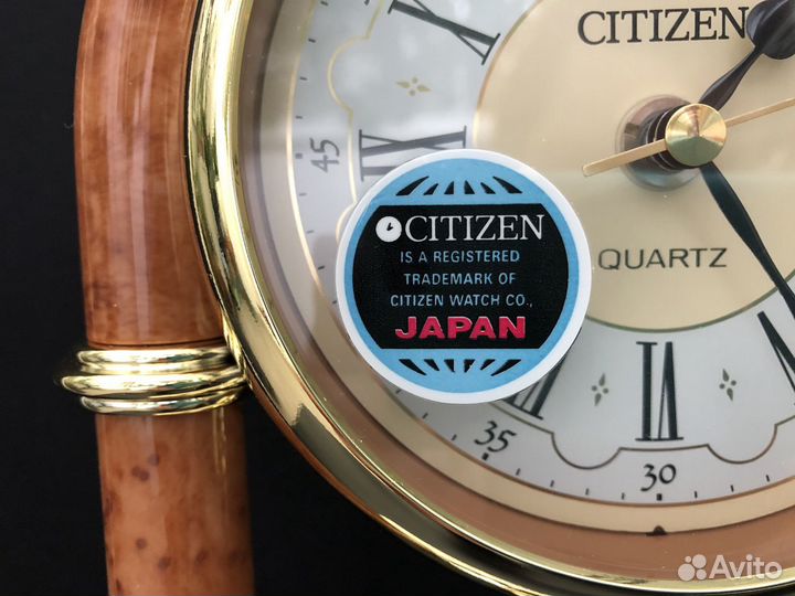 Настольные кварцевые часы citizen. Новые. Япония