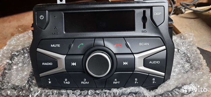 Штатное головное устройство с рамкой vesta